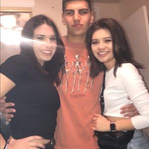 Meet your Posher, Jasmine